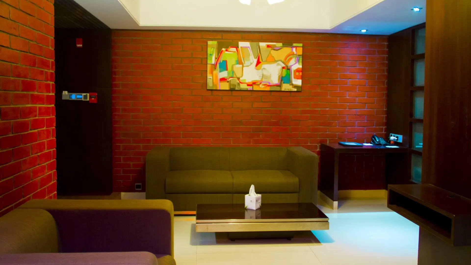 The Olives Hotel Dhaka