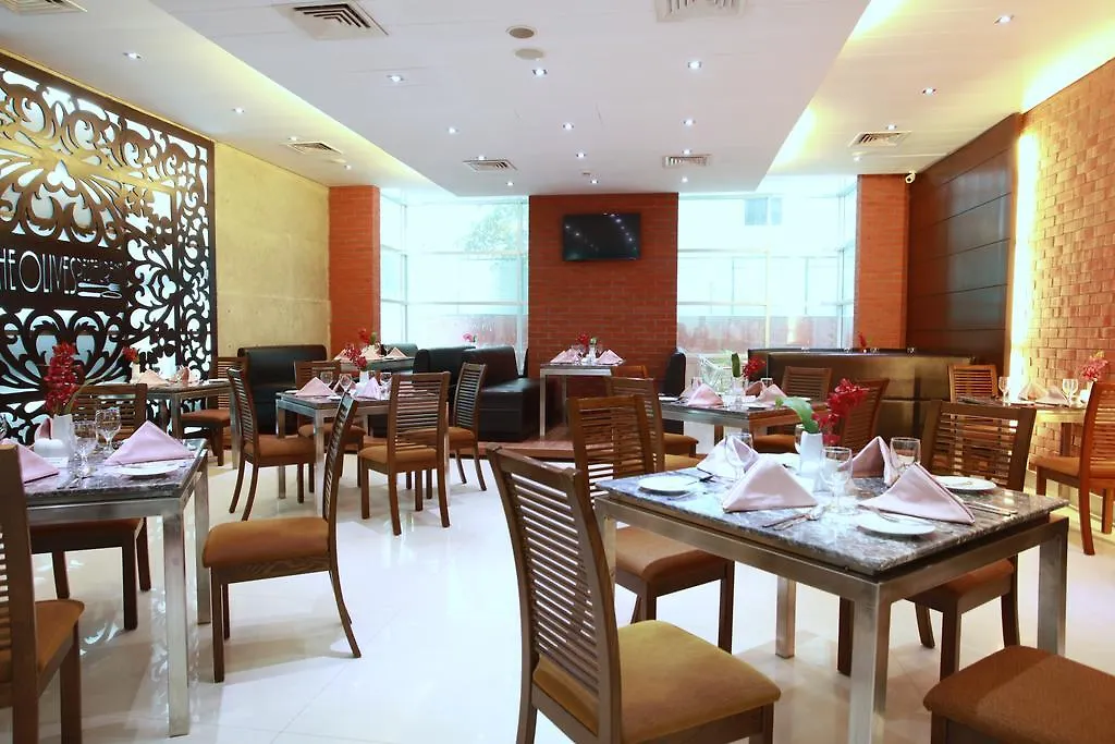 The Olives Hotel Dhaka 4*,
