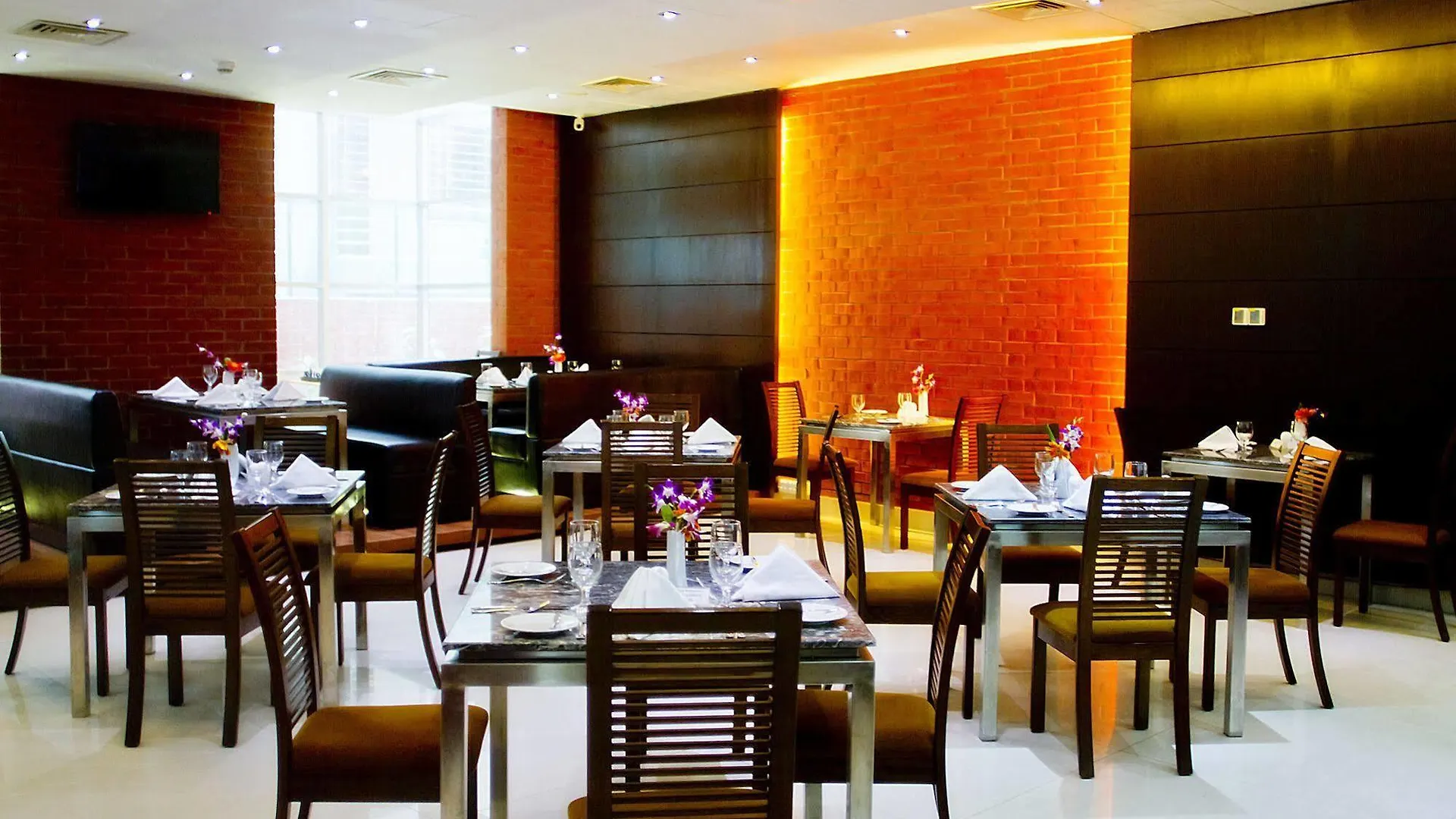 The Olives Hotel Dhaka